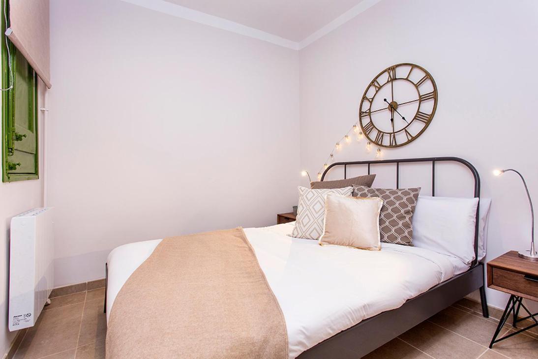 הוספיטלט דה יוברגאט Stay U-Nique Apartments Fira Bcn מראה חיצוני תמונה