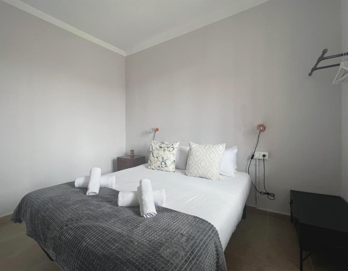 הוספיטלט דה יוברגאט Stay U-Nique Apartments Fira Bcn מראה חיצוני תמונה